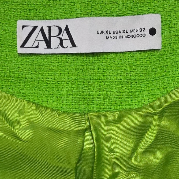 Zara Green Cropped Blazer - Picture 2 of 2